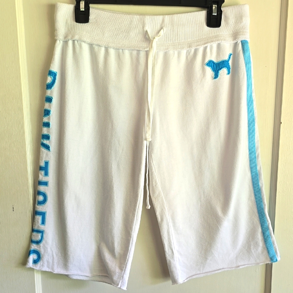 PINK Victoria's Secret White and Blue Lounge Shorts Size Medium